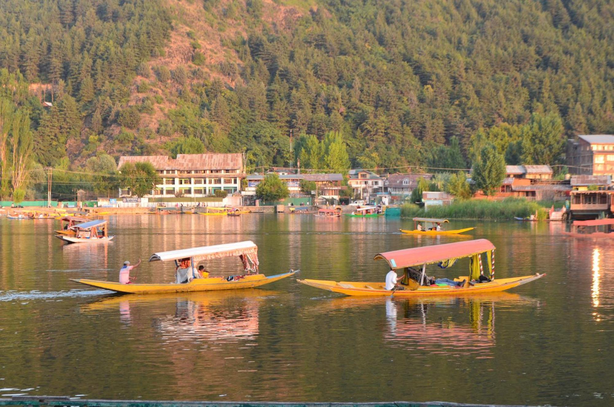 New Alexandra Houseboats Ξενοδοχείο Σριναγκάρ Εξωτερικό φωτογραφία
